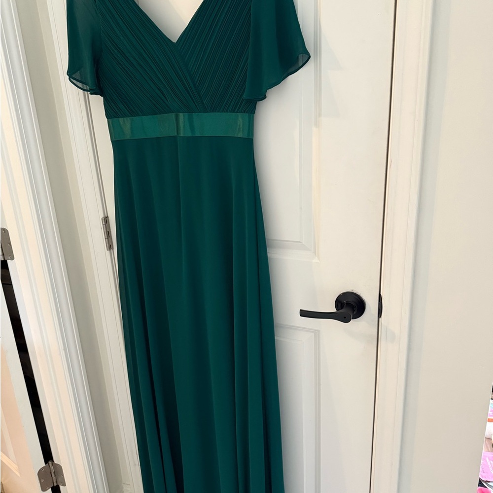 Ever Pretty Green Flutter Sleeve V-Neck Maxi Gown